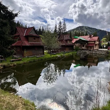 Smerekova Hata Yablunytsya