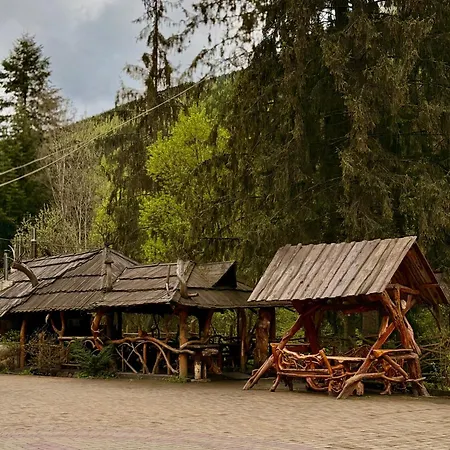 Smerekova Hata Lodge *