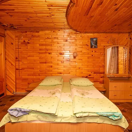 Smerekova Hata Lodge *