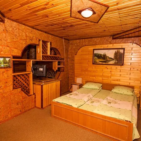 Smerekova Hata Lodge *