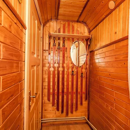 Lodge Smerekova Hata Yablunytsya