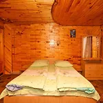 Smerekova Hata Lodge *