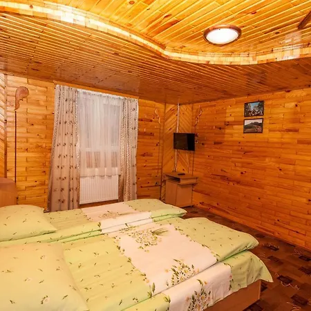 Smerekova Hata 山林小屋