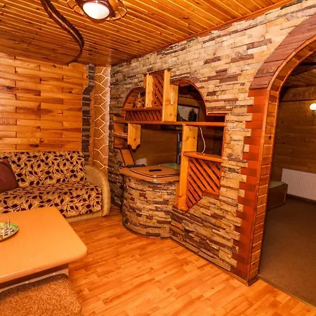 Smerekova Hata * 亚布卢尼齐亚